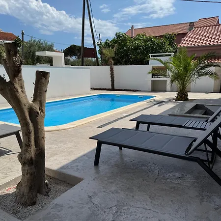 Lucic - - Zadar Ferienhaus Privlaka (Zadar)